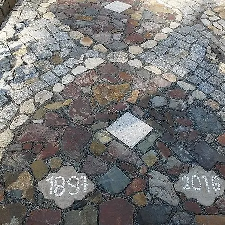 Maison d'hôtes Imperia, Museums-hotel, Treppensteigen 3*