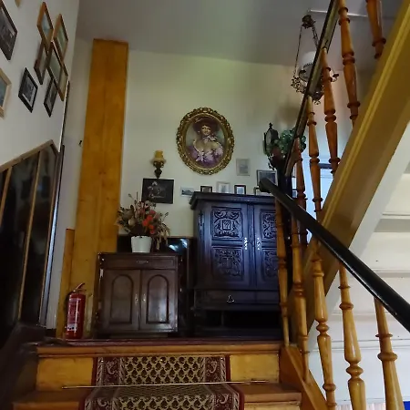 Imperia, Museums-hotel, Treppensteigen Maison d'hôtes 3*