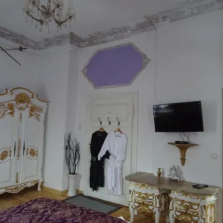 Imperia, Museums-hotel, Treppensteigen Blankenburg