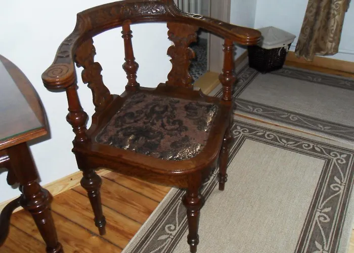 Imperia, Museums-hotel, Treppensteigen