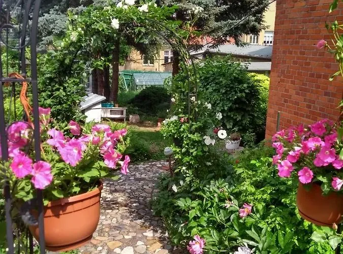 Imperia, Museums-hotel, Treppensteigen