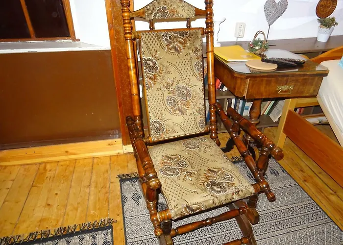 Imperia, Museums-hotel, Treppensteigen