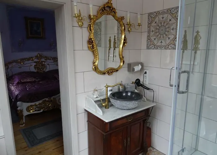 Imperia, Museums-hotel, Treppensteigen Pensionat 3*