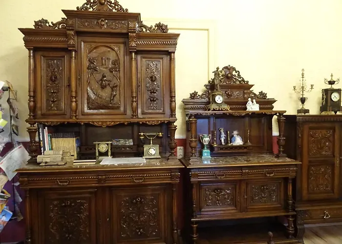 Pensionat Imperia, Museums-hotel, Treppensteigen